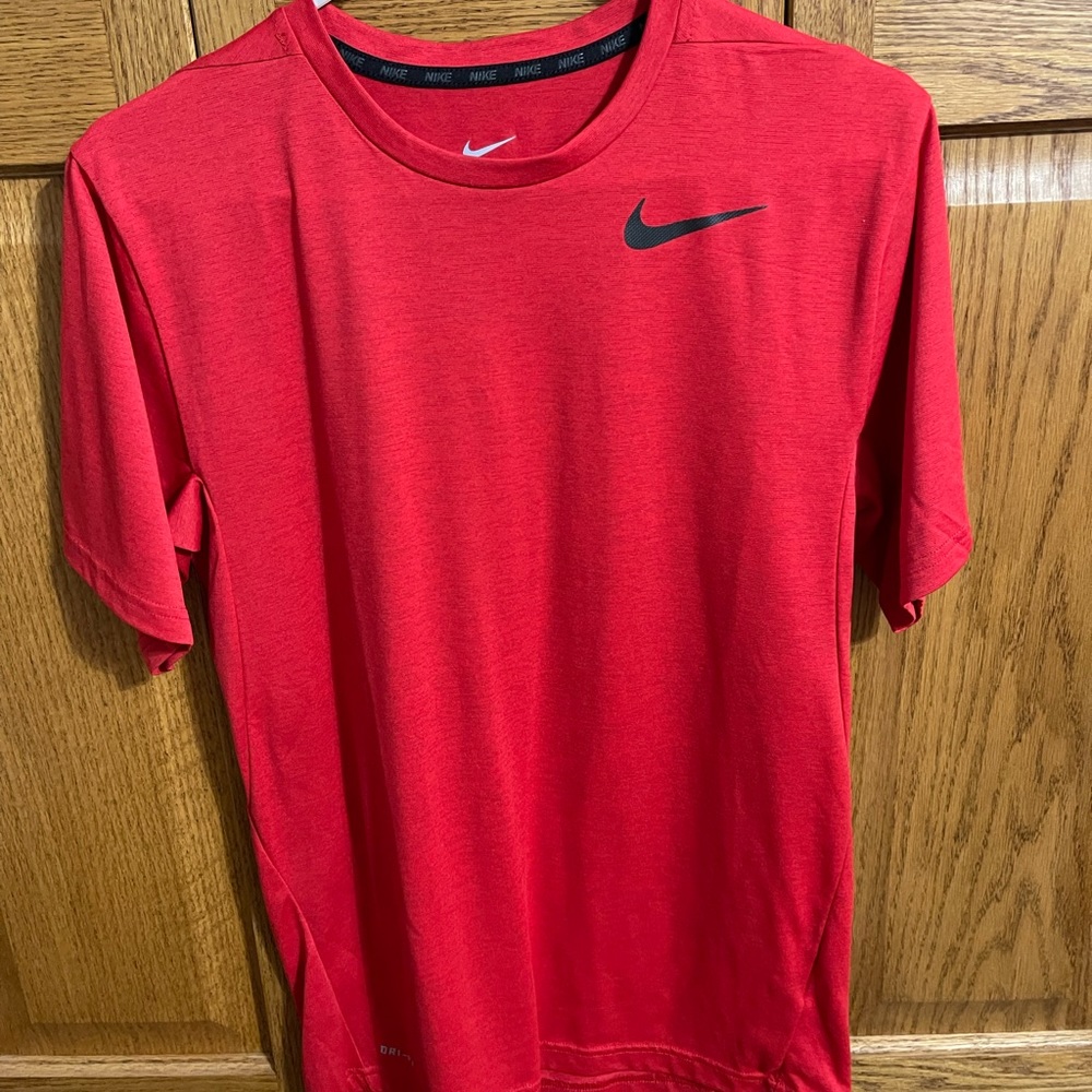 Mens Nike T-Shirt